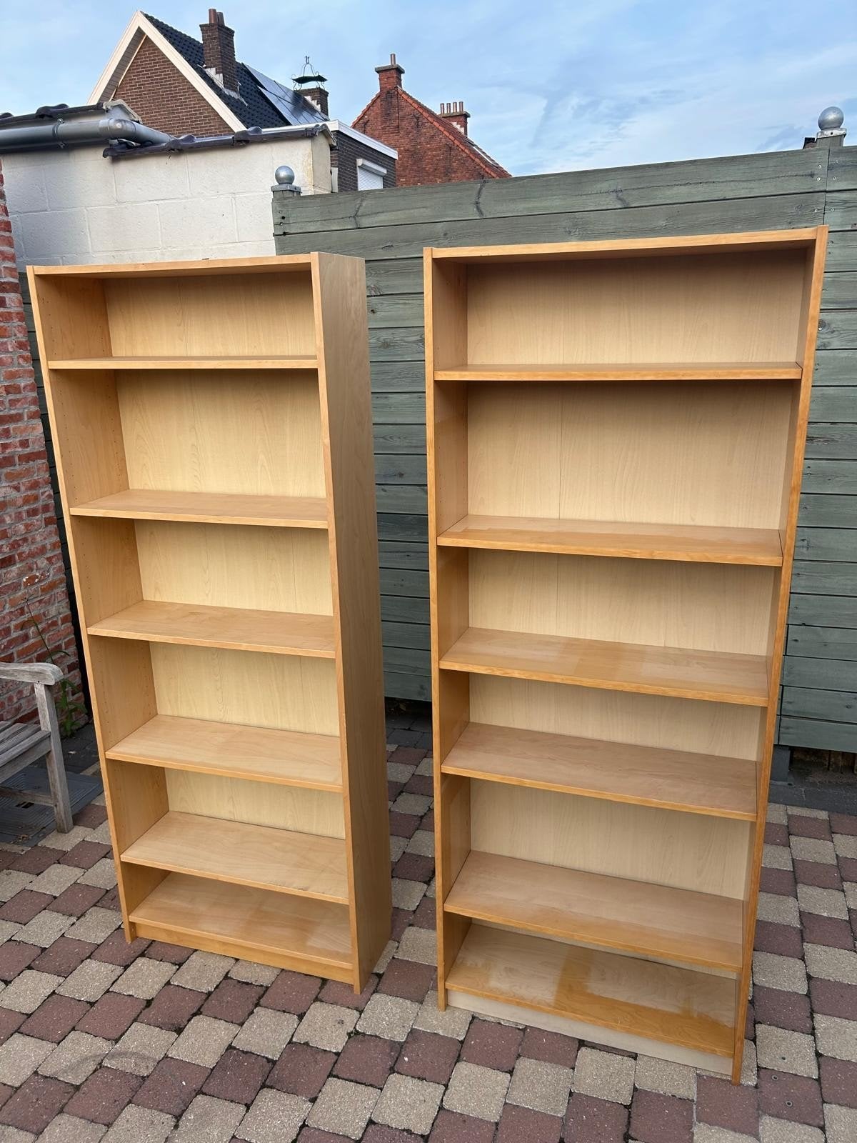 2 boekenkasten, Ophalen, Gebruikt