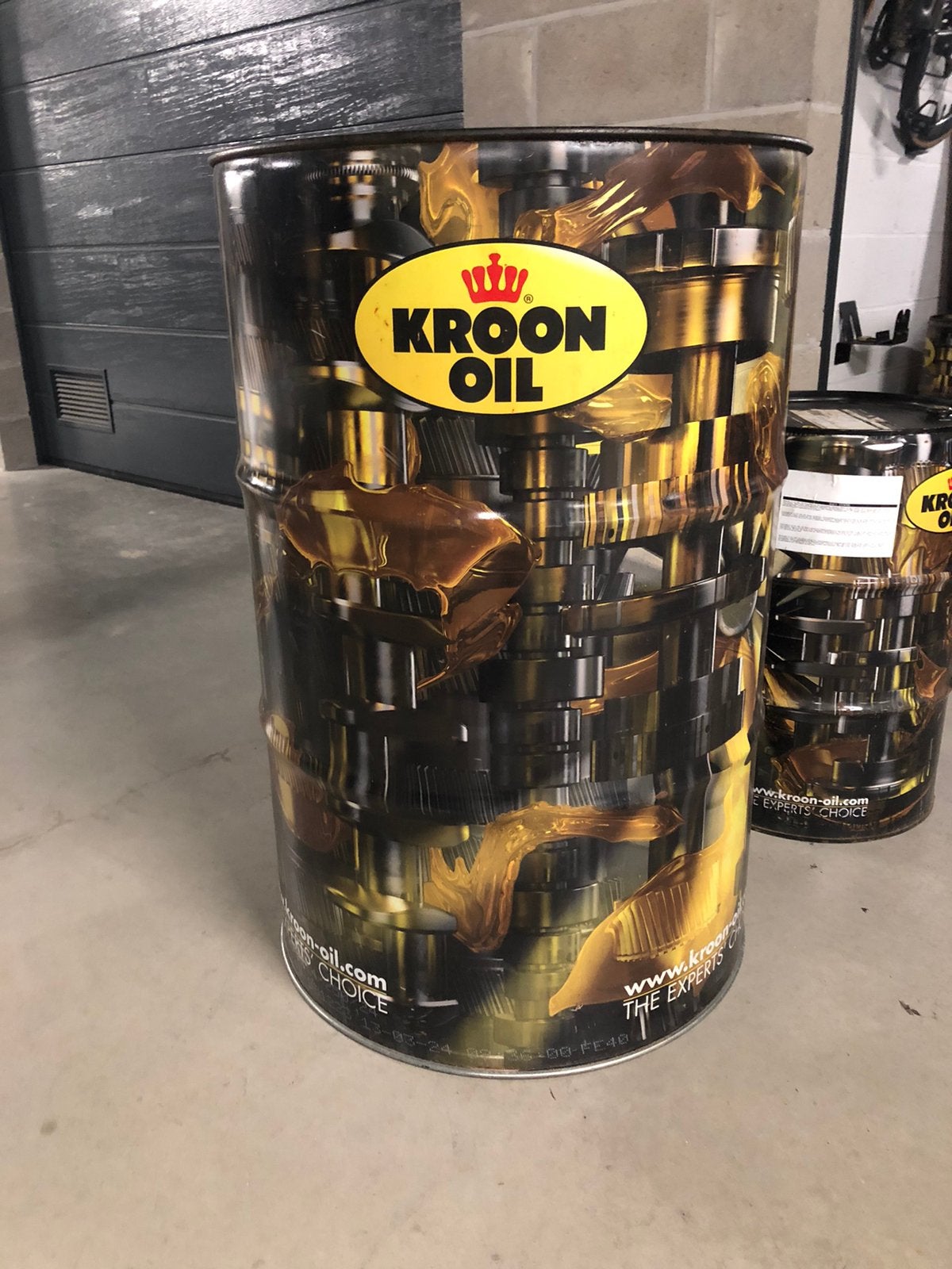 Leeg olie vat 200 liter met mooie opdruk, Ophalen, Zo goed als nieuw