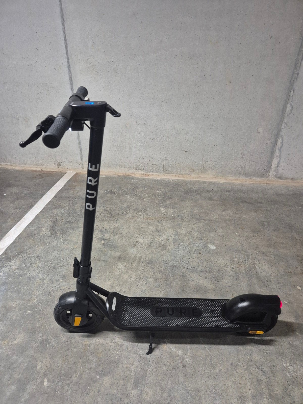 Pure AIR 4, Fietsen en Brommers, Steps, Ophalen