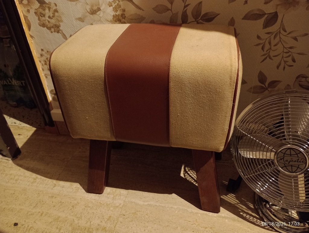 Siège repose pied tabouret gymnastique, Bois, Enlèvement, Utilisé, Moins de 50 cm