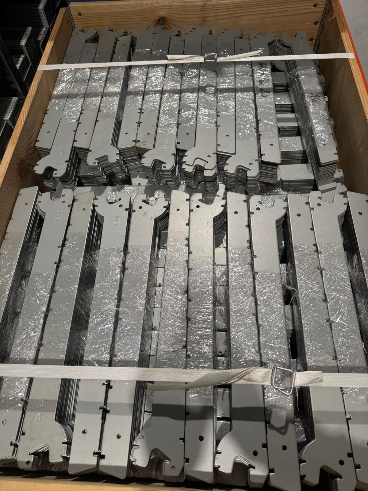 Datec / nijssens legbord haken / dragers 1000st, Ophalen, Gebruikt