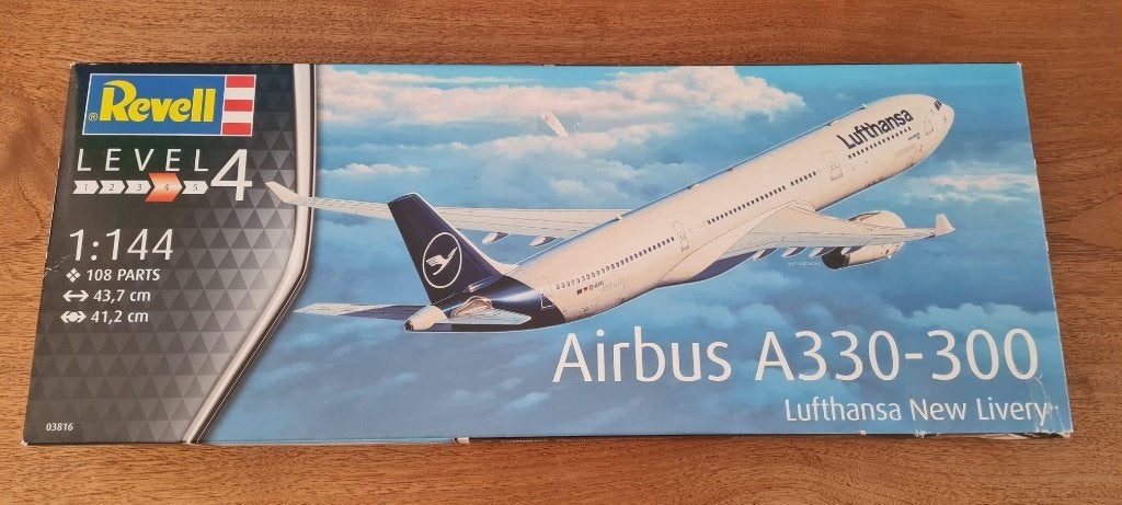Revell Airbus A330-300 Lufthansa, Hobby en Vrije tijd, Modelbouw | Vliegtuigen en Helikopters, Ophalen, 1:144 tot 1:200, Revell