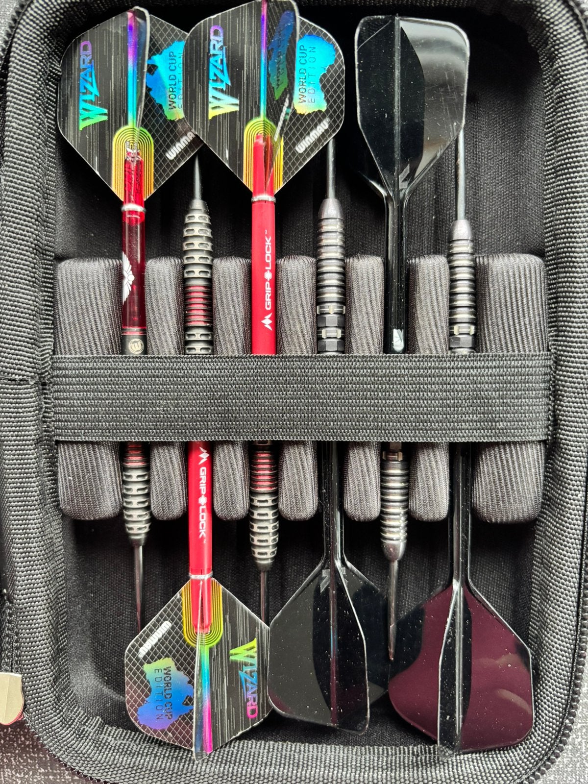 Complete dartset - verlichting + surround + accessoires, Sport en Fitness, Ophalen, Zo goed als nieuw, Dartbord met pijlen, Soft tip