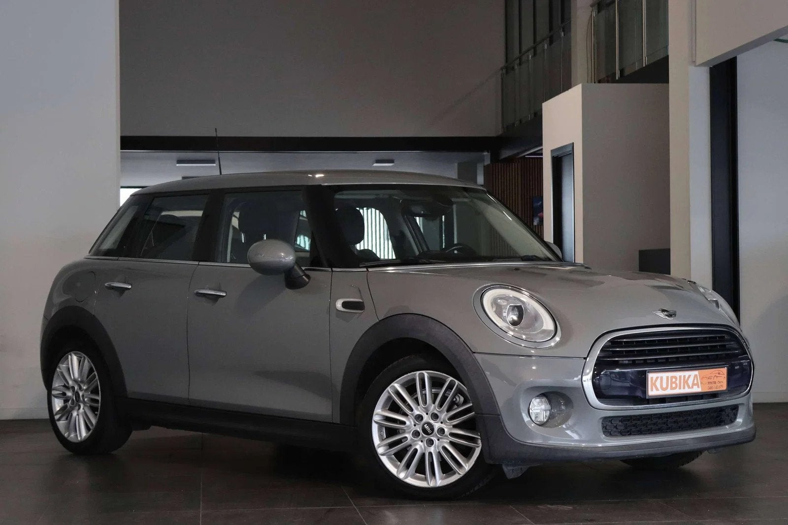 MINI Cooper D Mini 1.5 D Cooper ZetelV ParkS Navi Garantie*, Auto's, Gebruikt, 116 pk, Bedrijf, 1265 kg
