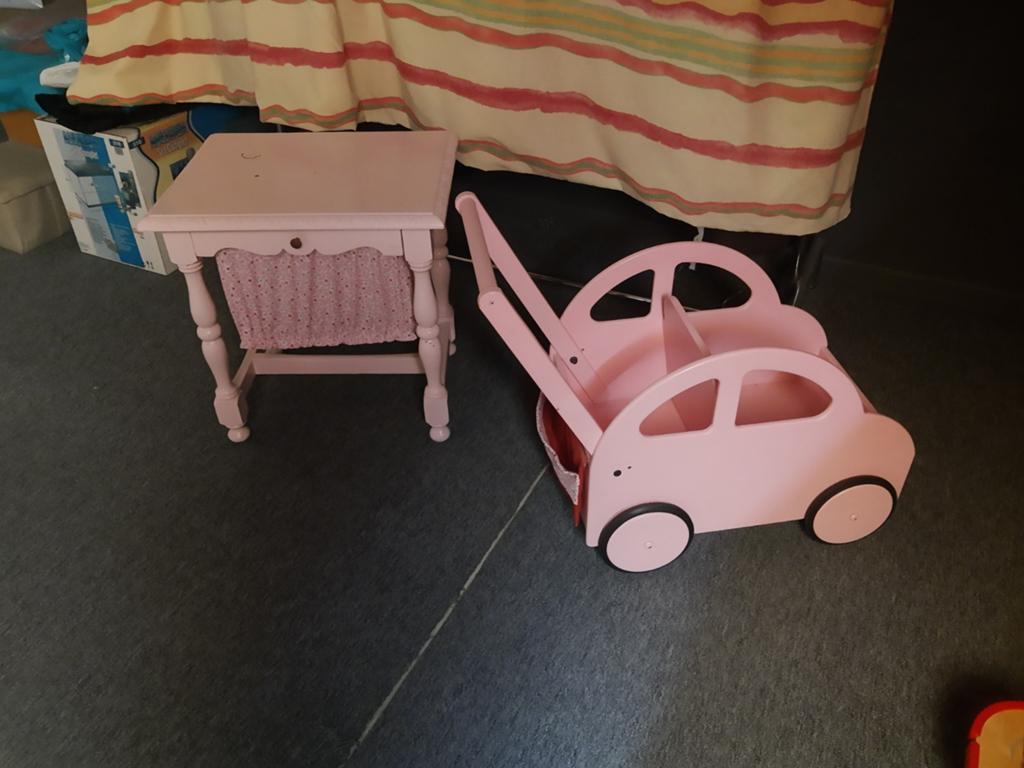 Roze is de kleur,Haba loopwagentje, Ophalen