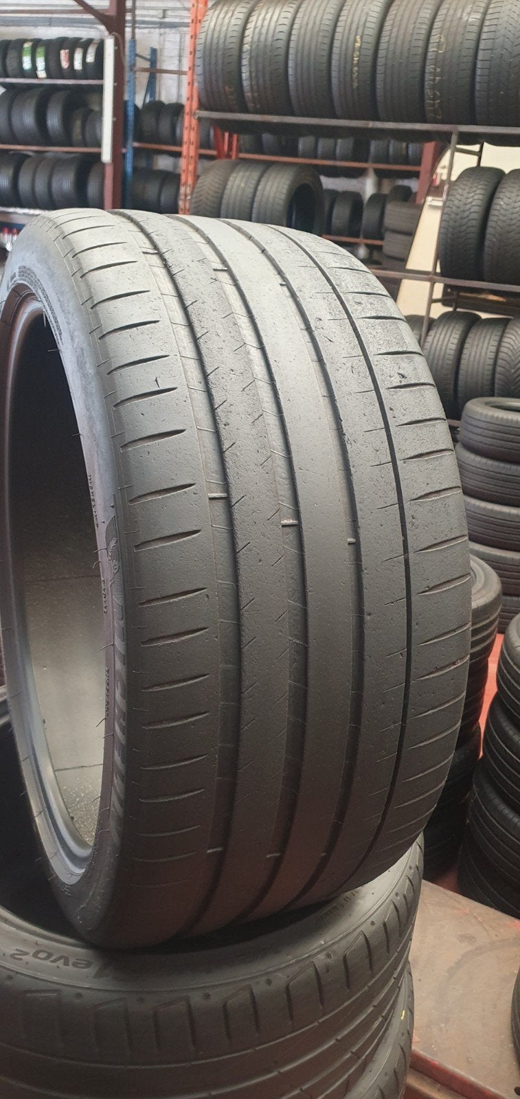 295/35R21 MICHELIN TOP QUALITÉ AVEC MONTAGE ET ÉQUILIBRAGE, Enlèvement