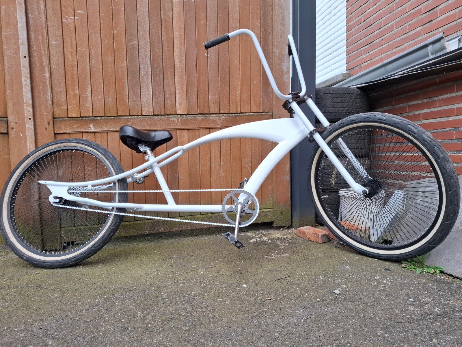 Lowrider, Motoren, Particulier