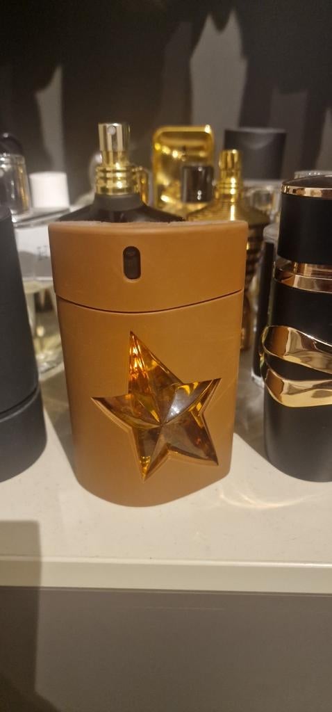 A men pure havanna 100ml ( discountinued), Bijoux, Sacs & Beauté, Beauté | Parfums, Enlèvement ou Envoi