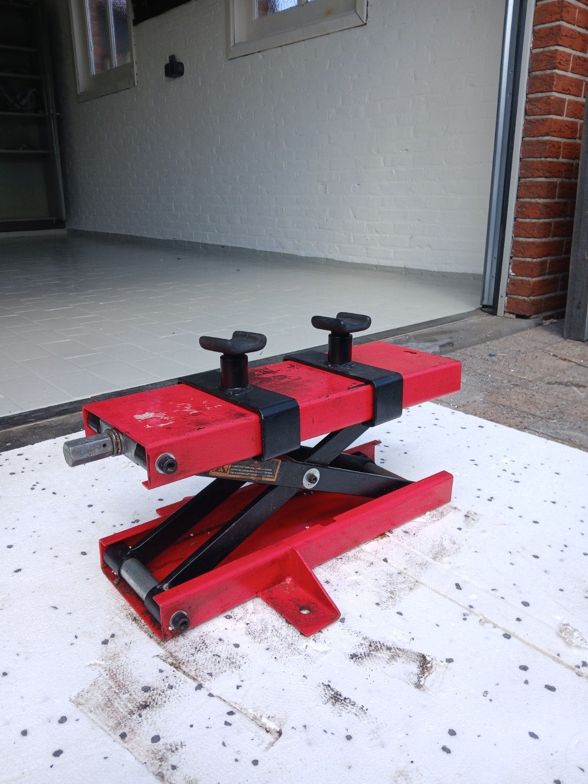 Motorlift, Enlèvement