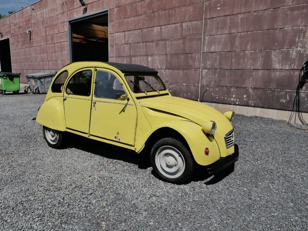 Citroën 2CV NIEUWE CHASSIS MAAR DE REST IS TE RESTAUREREN, Achat, 600 cm³, Entreprise, Boîte manuelle