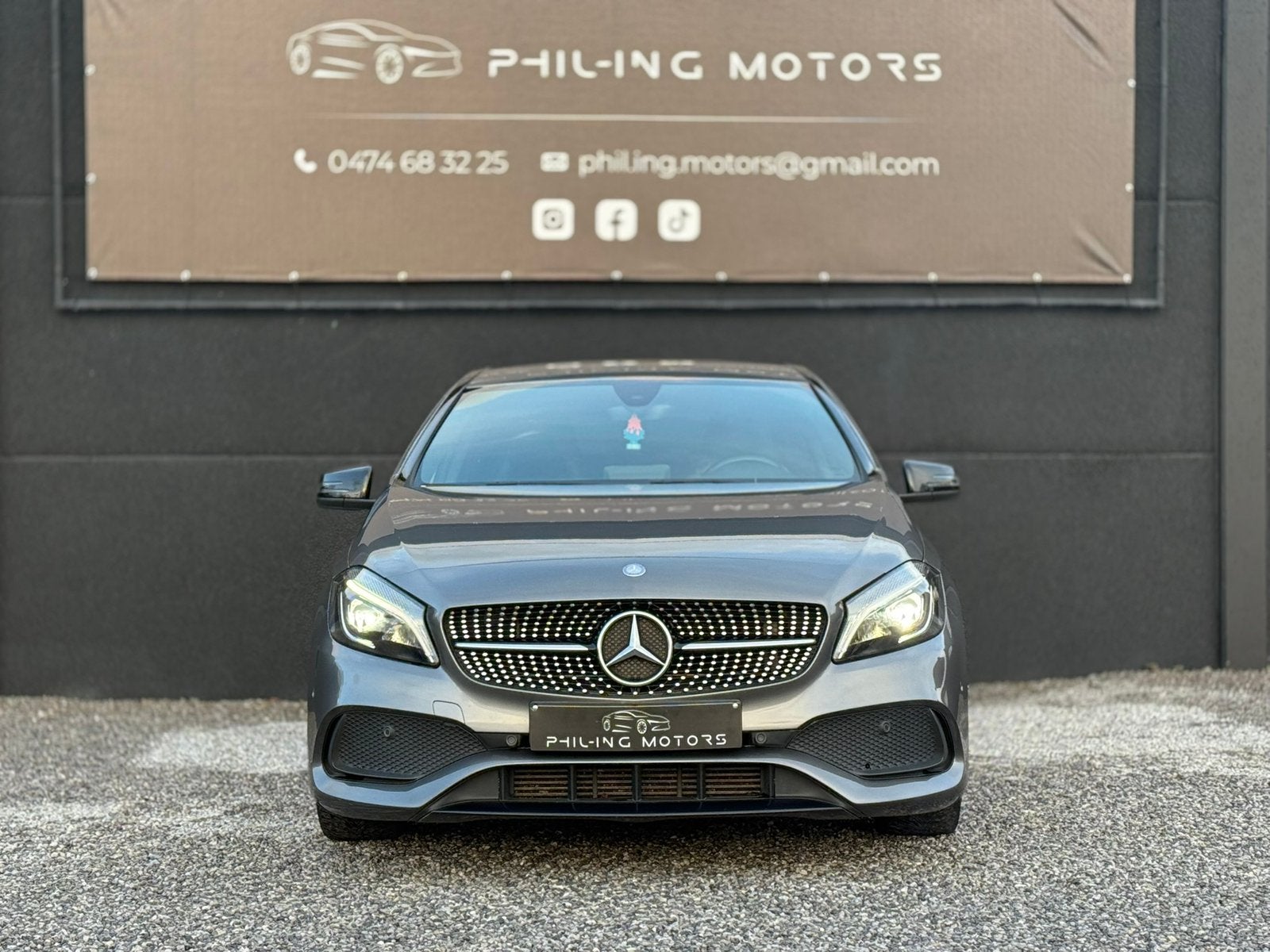 Mercedes-Benz A 180 Pack AMG Int/Ext, Cuir, Alcantara, Gps, Autos, Achat, Euro 6, Entreprise, Noir