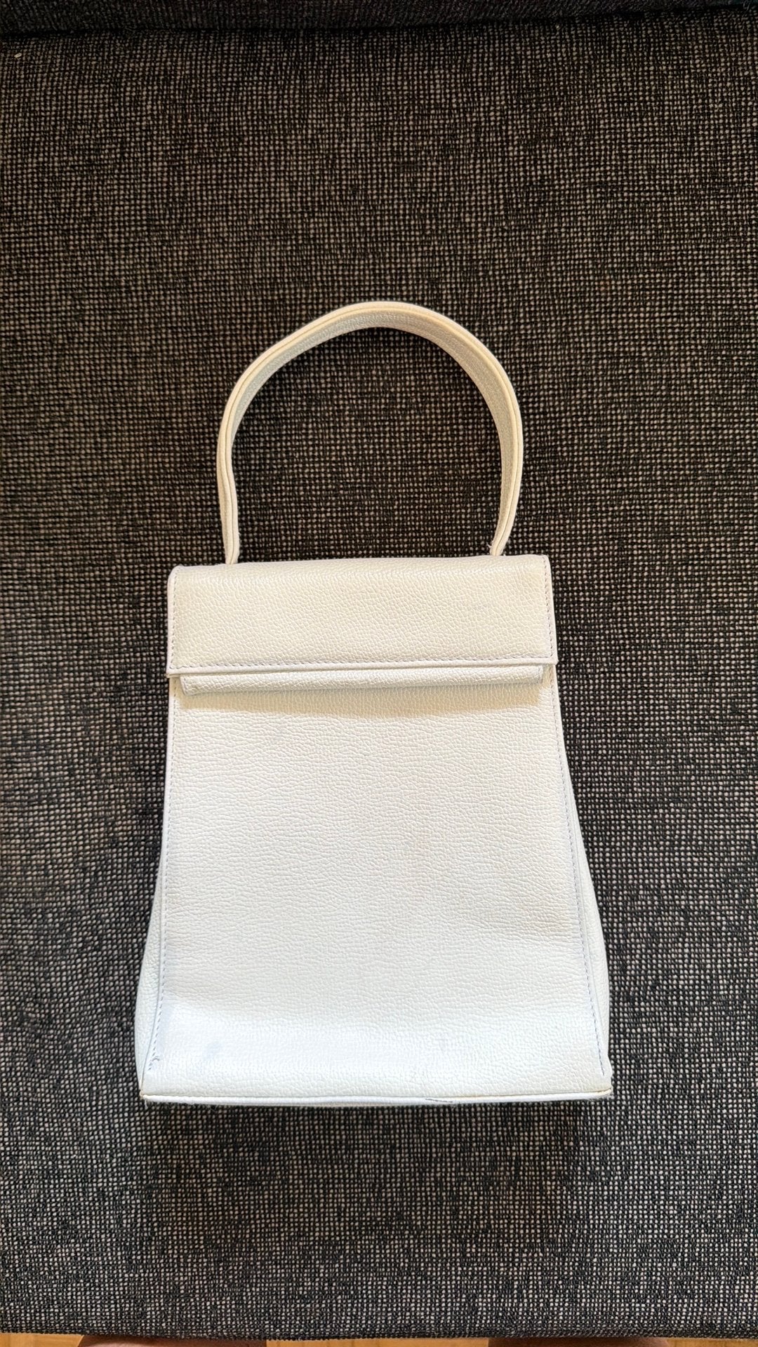 Élégant sac à main en cuir belge — Belgian Designers — Blanc, Enlèvement, Blanc, Sac à main