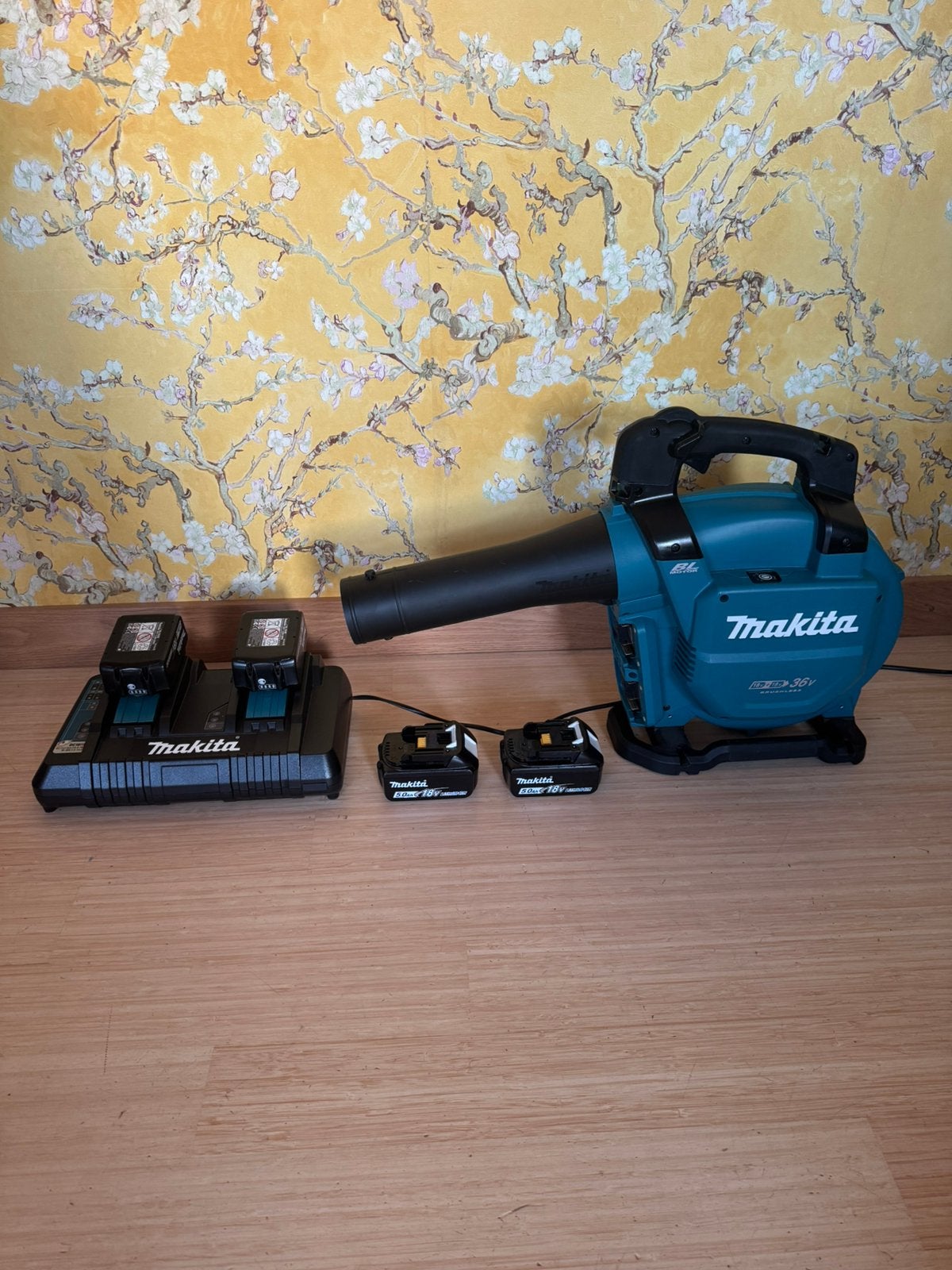 Makita dub363 2x18v bladblazer/zuiger, Ophalen of Verzenden, Zo goed als nieuw, Accu
