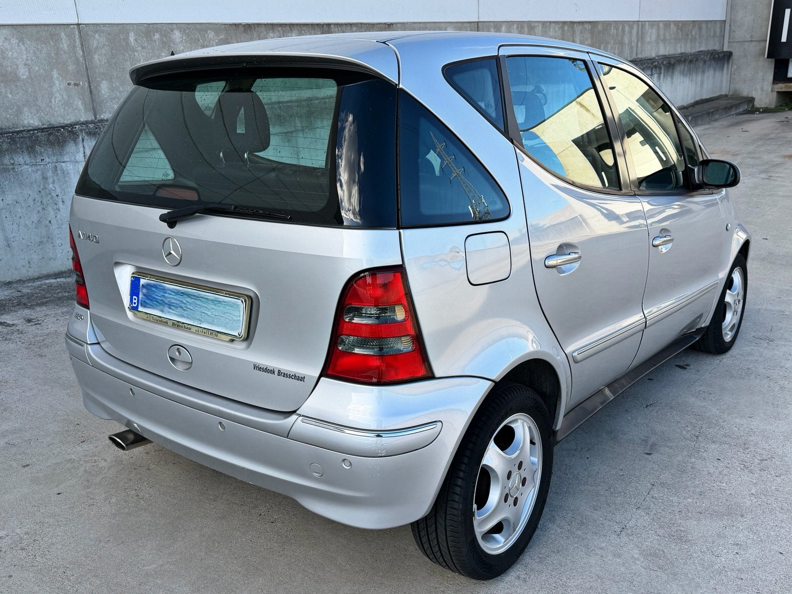 Mercedes A140 Automaat 91.000km Airco 2002 Gekeurd Vvk !, 4 cilinders, Leder en Stof, Bedrijf, 5 zetels