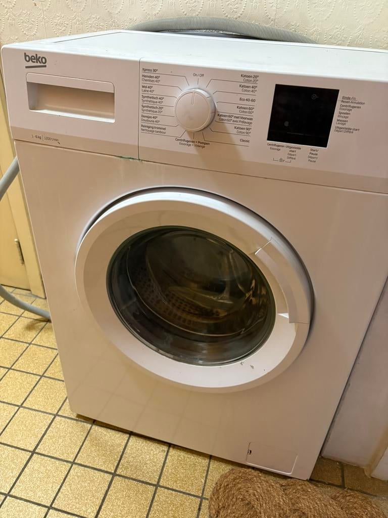 Machine a laver beko, 1200 à 1600 tours, Programme court, Chargeur frontal, Enlèvement
