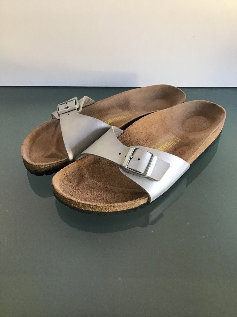 Birkenstock 41 | Madrid zilveren slippers | Gratis verzenden, Slippers, Overige kleuren, Verzenden, Zo goed als nieuw