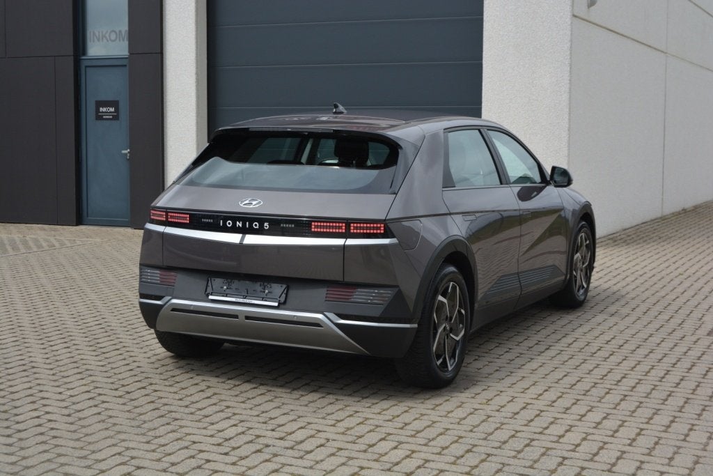 Hyundai IONIQ 5 Core Navigatie/Adaptive cruise/Apple Carplay, Auto's, Hyundai, Stof, IONIQ 5, Zwart, 5 zetels