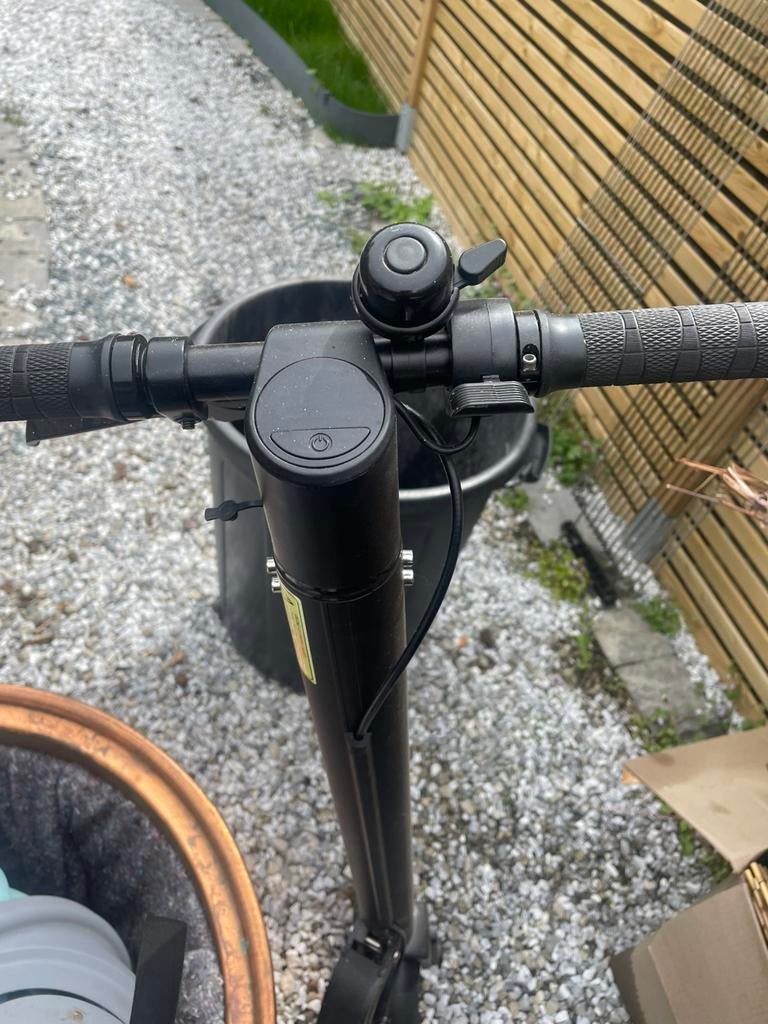 Trotinette. Vendre, Vélos & Vélomoteurs, Trottinettes, Enlèvement, Comme neuf