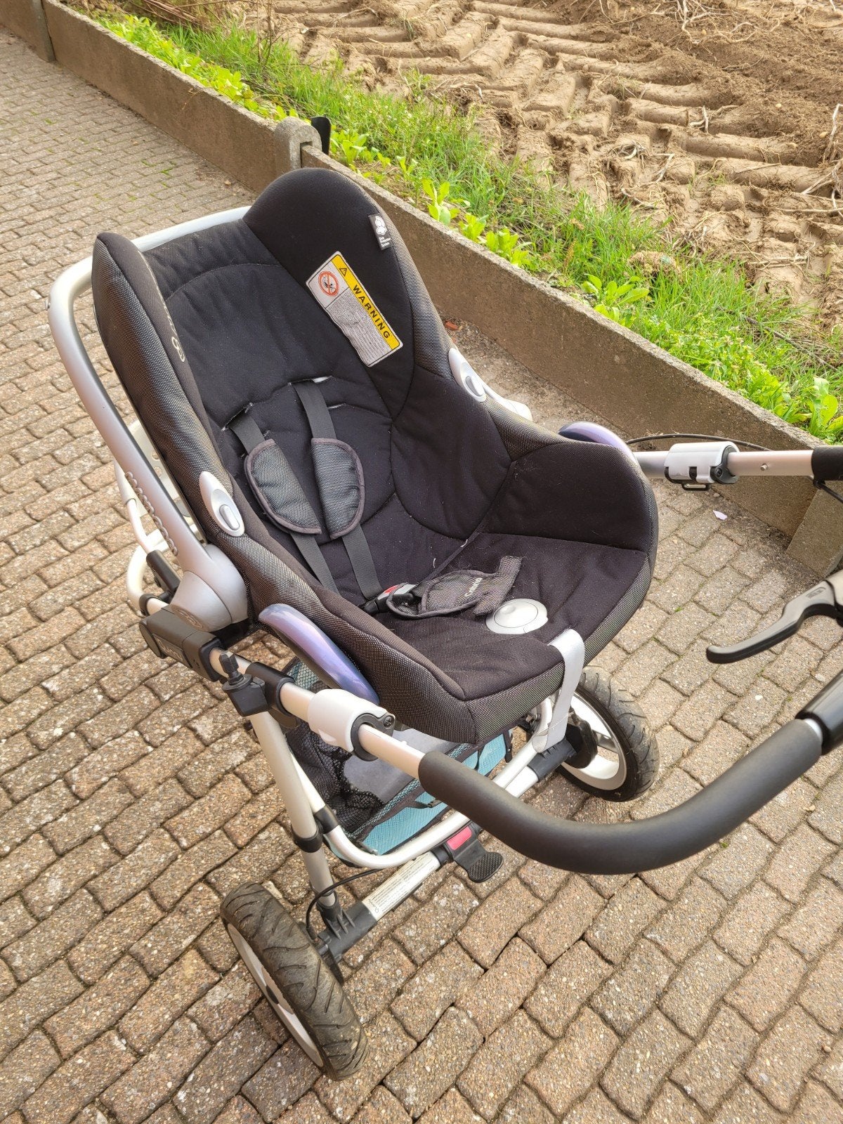 Quinny Speedi 3-in-1 Kinderwagen (Reiswieg en Maxi-Cosy), Gebruikt, Luchtbanden, Quinny, Ophalen