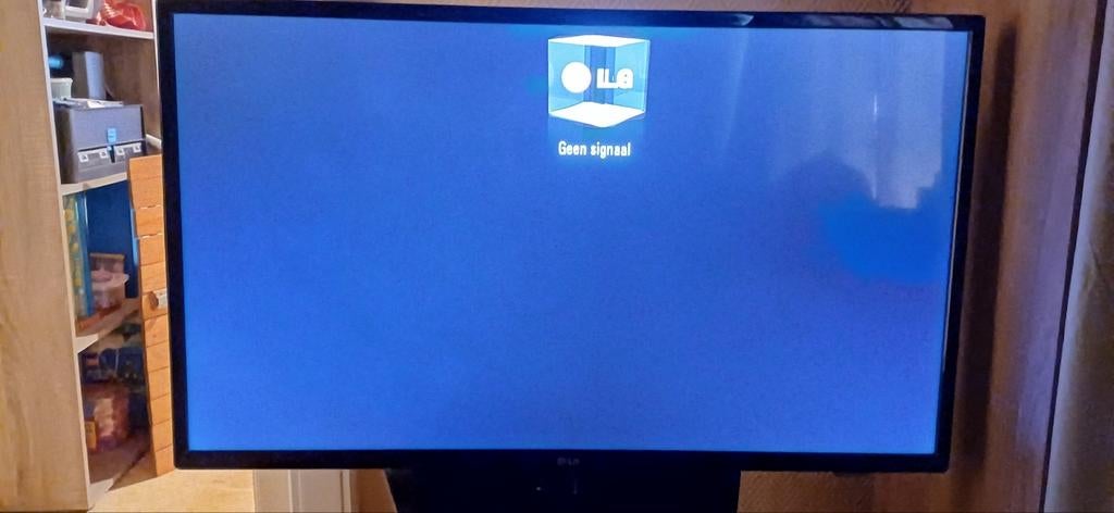 LG TV 42 INCH MET GEBRUIKSSPOREN OP BEELDSCHERM, Ophalen, LG