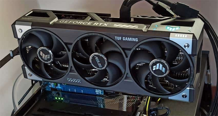 ASUS GeForce RTX 5080 TUF 16G GAMING OC, Ophalen of Verzenden, Gebruikt, Nvidia