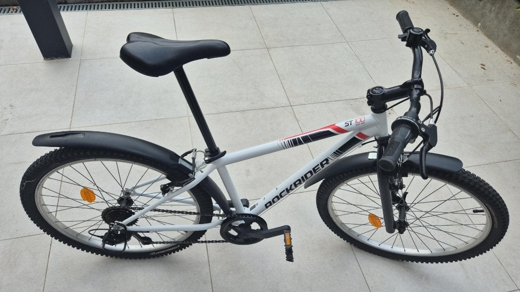 Nieuw -wit Fiets “Rockrider“ ST 100 , voor groei tot 1.m 60, Fietsen en Brommers, Ophalen, Nieuw, 20 inch of meer, Rockrider