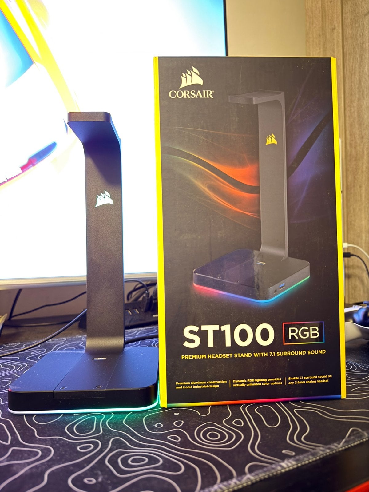 Corsair ST100 RGB Support pour casque NEUF + Boite, Enlèvement, Comme neuf, Virtual Reality