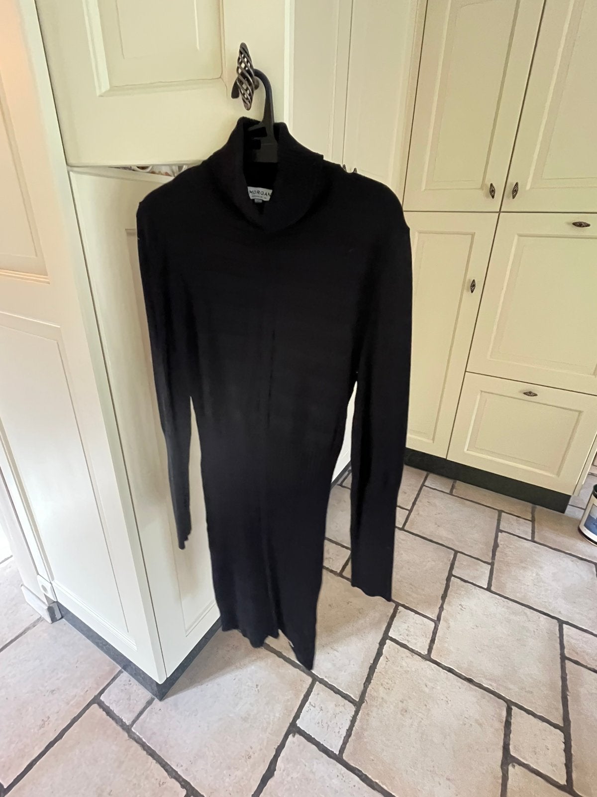 Robe noire en laine - zwarte rokje in wol, Enlèvement ou Envoi, Porté, Taille 38/40 (M), Noir