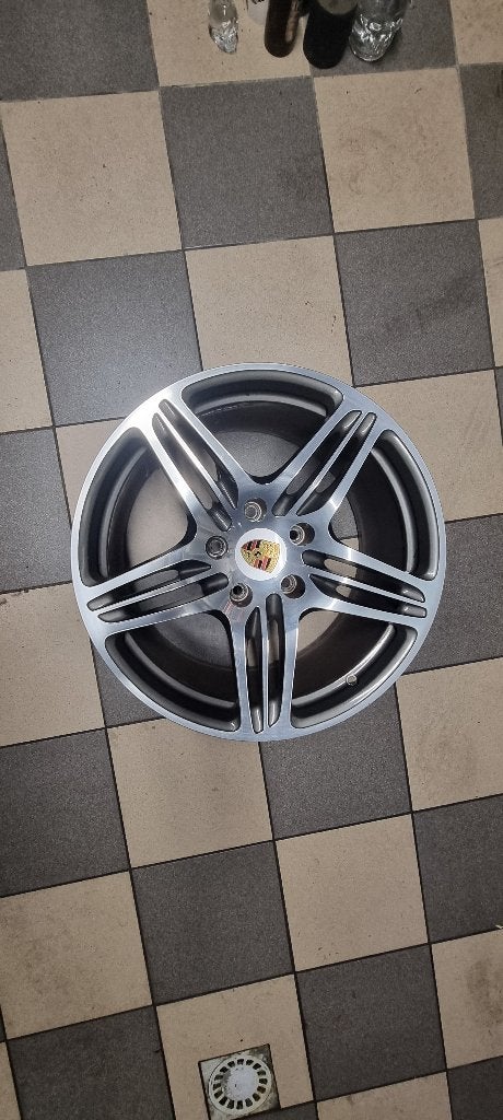 Jantes Porsche Turbo 1 997 19 inches parfait état, 4 Saisons, Véhicule de tourisme, Utilisé, Jante(s)