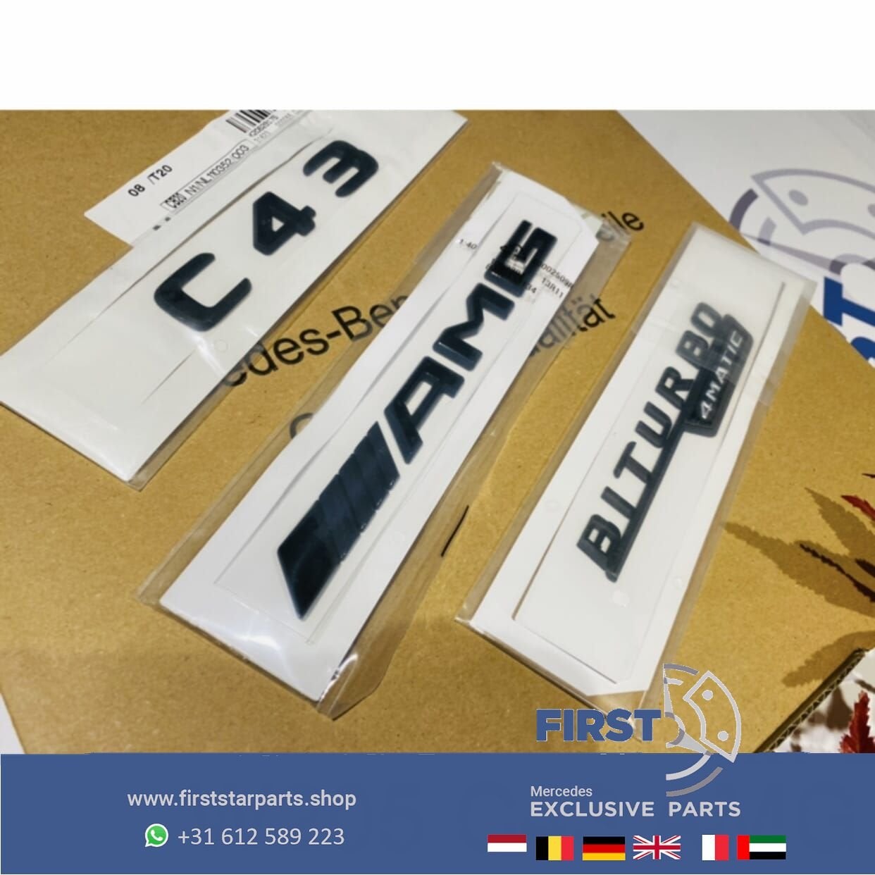 W205 C43 AMG BITURBO LOGO SET ZWART EMBLEMEN C KLASSE 2014-2, Utilisé, -, -, Enlèvement ou Envoi
