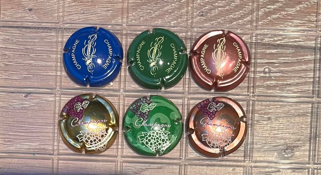 6 Champagne capsules 677-679, 684-686, Verzamelen, Ophalen of Verzenden