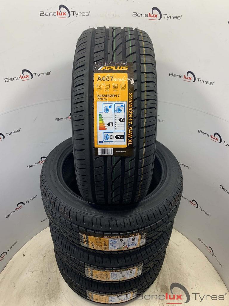 NIEUW 225/45ZR17 225/45R17 225/45 ZR17 R17 225/45/17 2254517, Auto-onderdelen, Ophalen, -, -, Nieuw