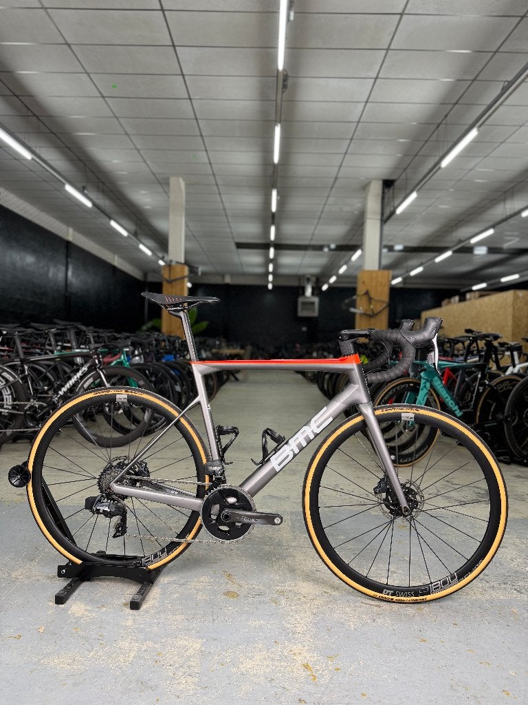 BMC TeamMachine SLR AXS Carbon Racefiets, Ophalen, Zo goed als nieuw