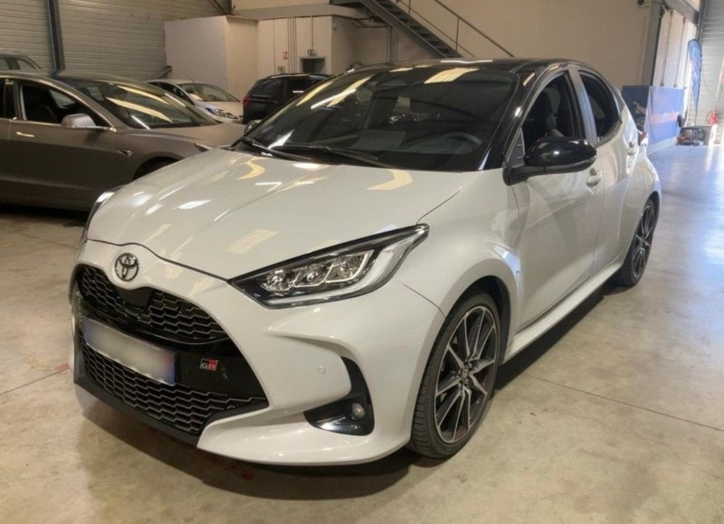 Toyota Yaris 1.5 Hybrid GR Sport, Autos, Achat, Euro 6, Noir, 5 portes