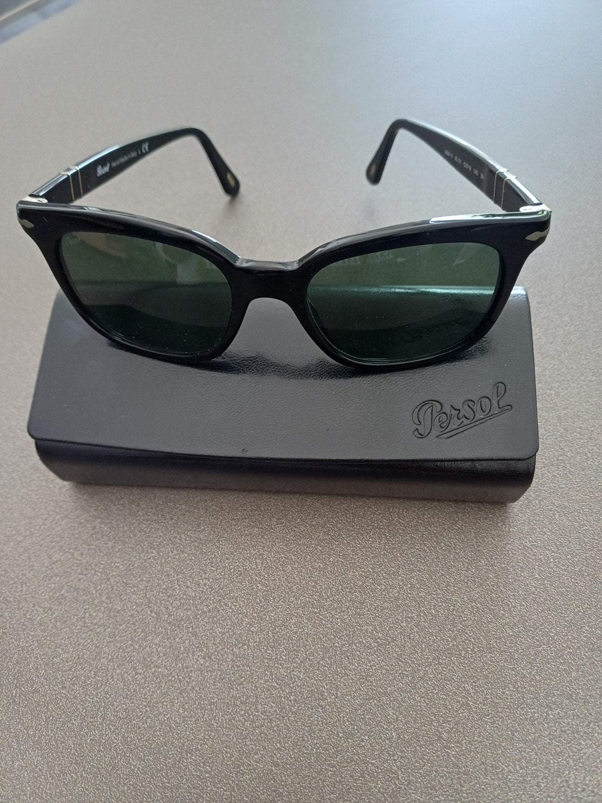 Lunettes de soleil PERSOL neuves, Enlèvement ou Envoi, Lunettes