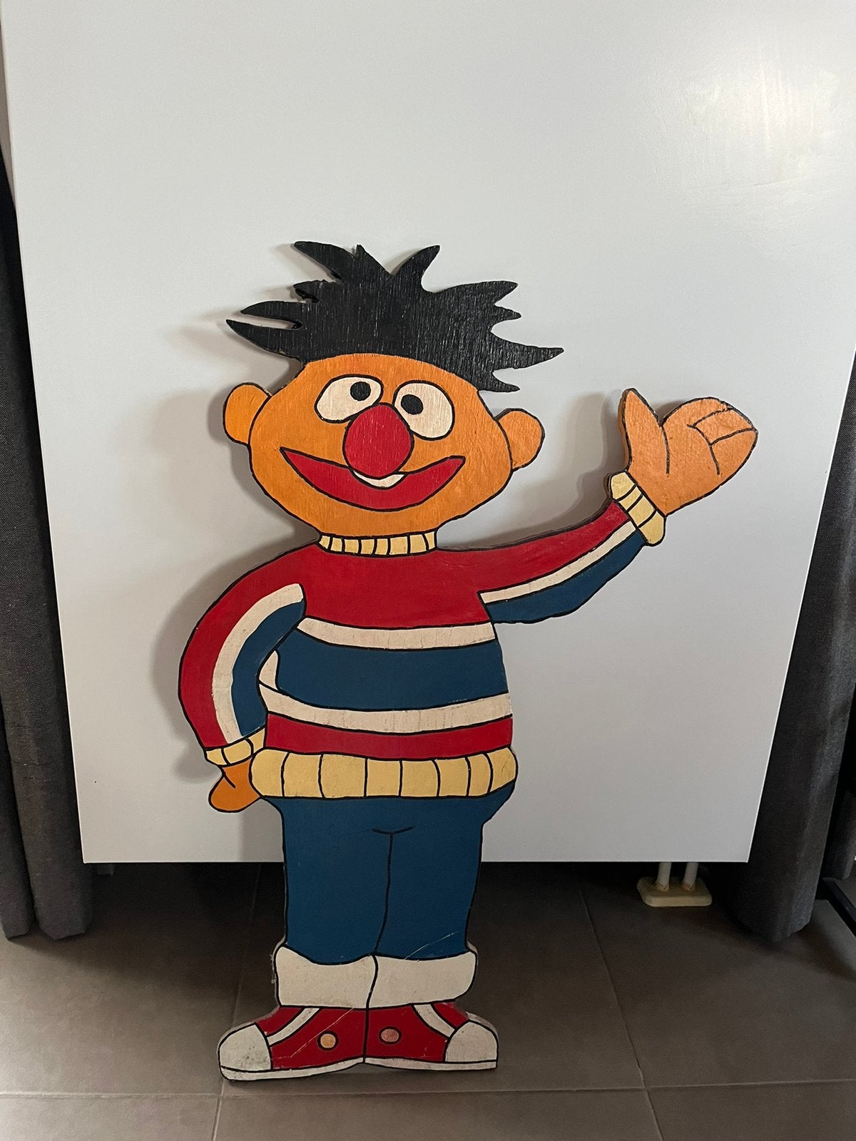 Houten decoratie Sesamstraat Ernie, Ophalen, Zo goed als nieuw
