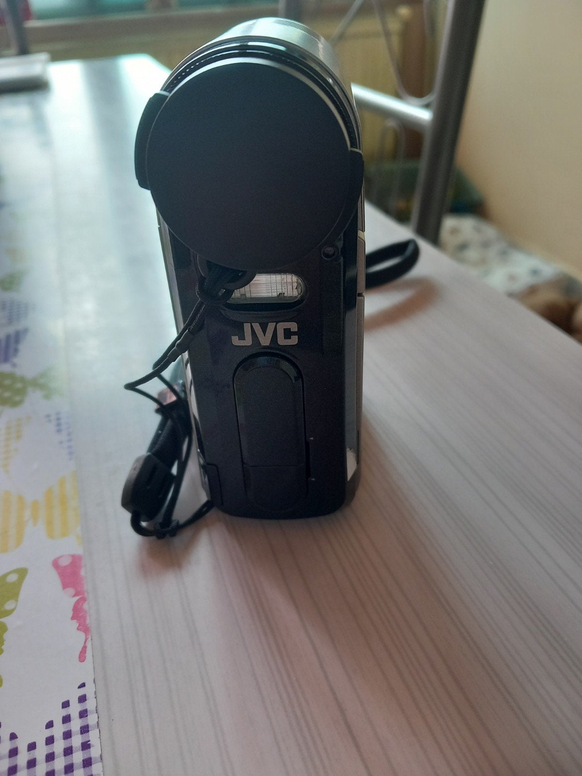 Camera jvc 2 mega pixels,( kabel niet bij ), Enlèvement