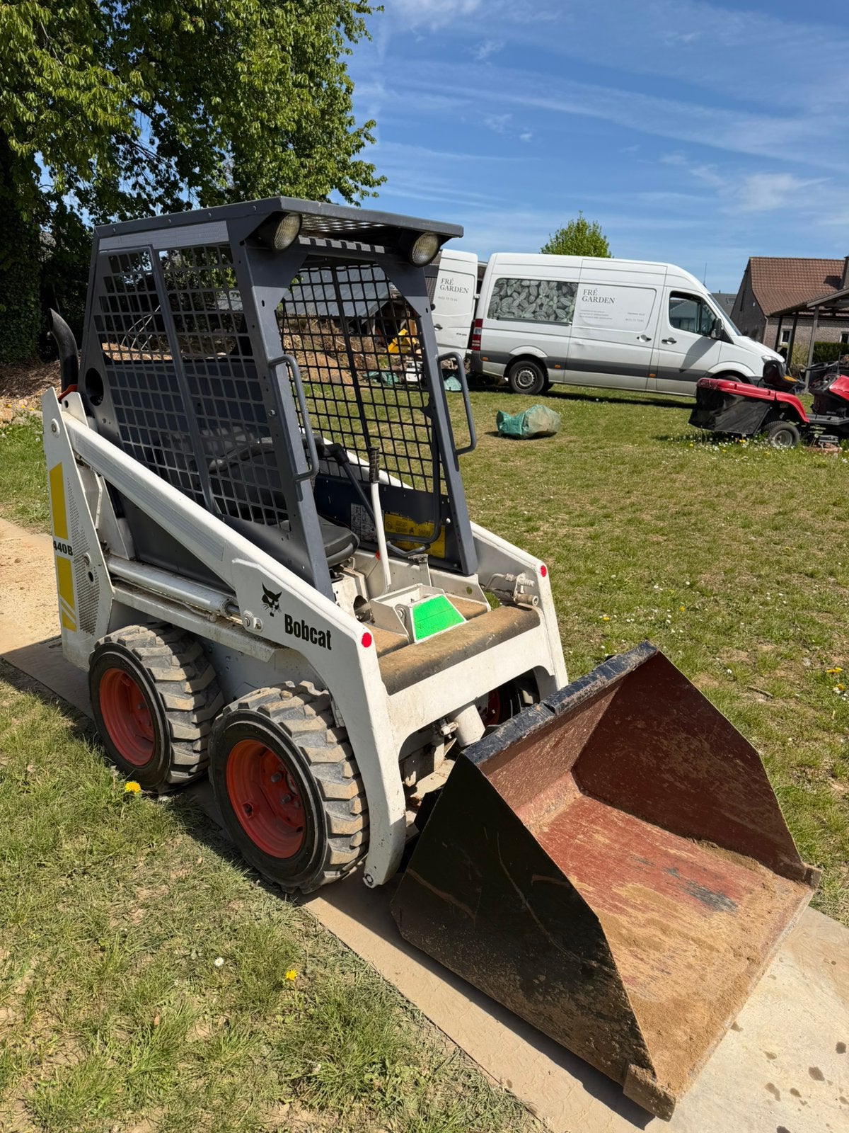 Mini-Chargeurse Bobcat 440b / 443 Diesel moteur kubota, Enlèvement