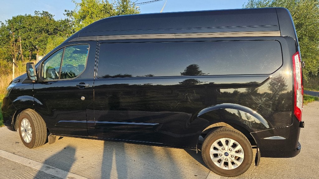 Ford Transit Custom, 4 deurs, Stof, Zwart, 96 kW