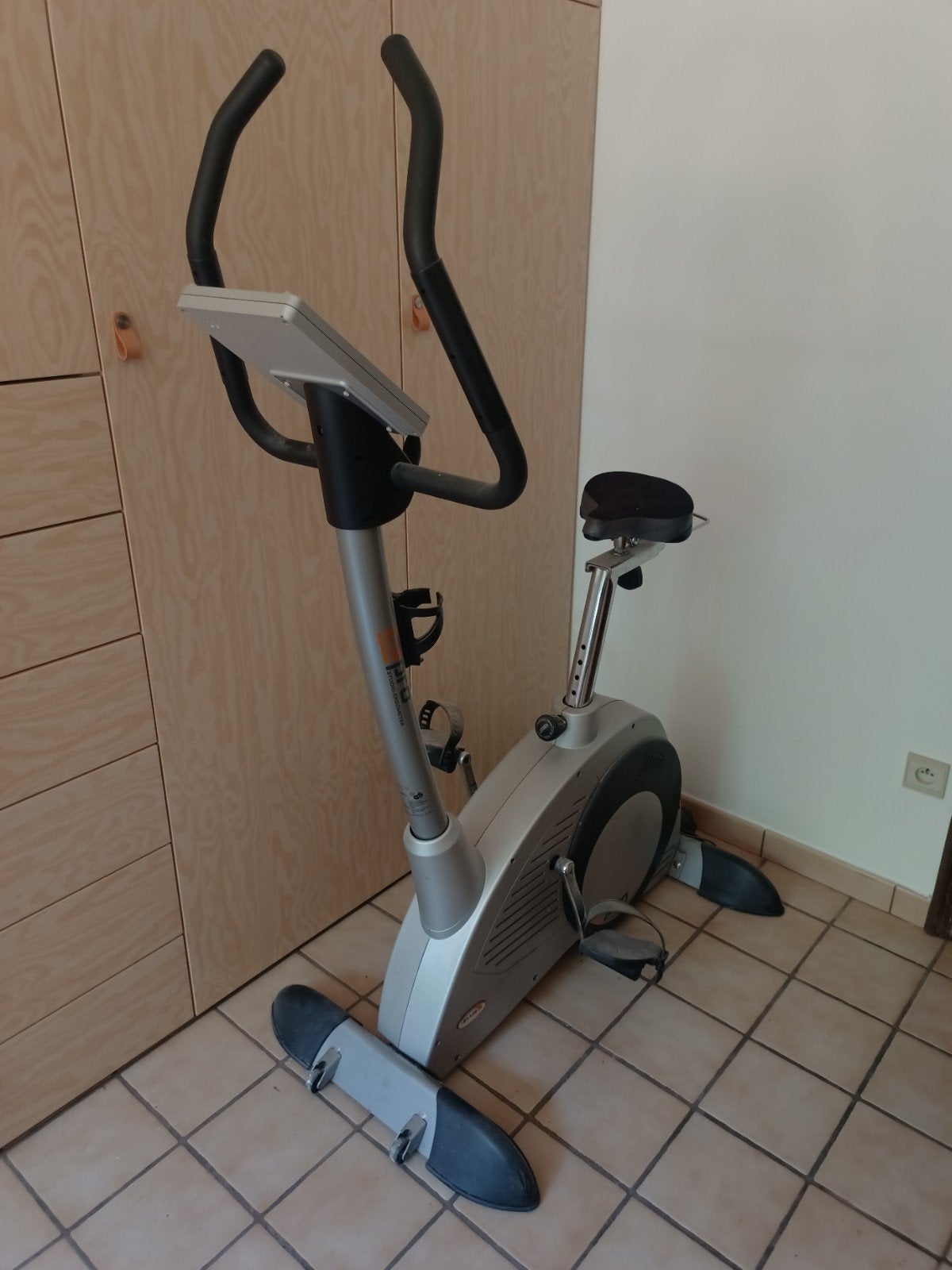 Hometrainer Xelus e9 pro, Ophalen, Hometrainer