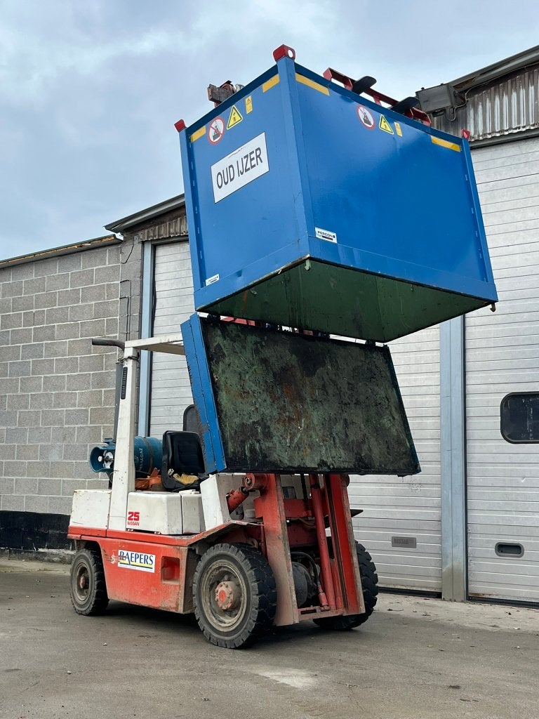 Grote bodemklepcontainer – kantelcontainer – onderlosser, Verzenden