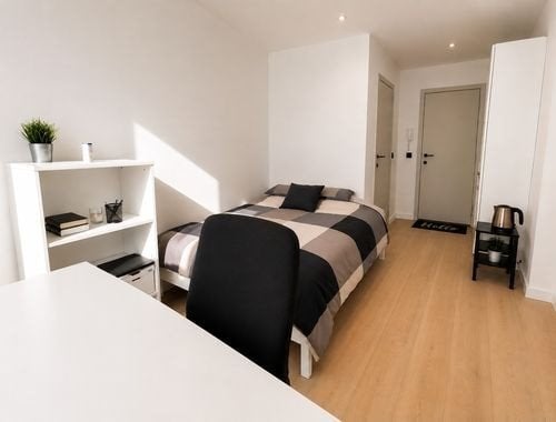 Kamer te huur 200 euro +32465595226, Anvers (ville)
