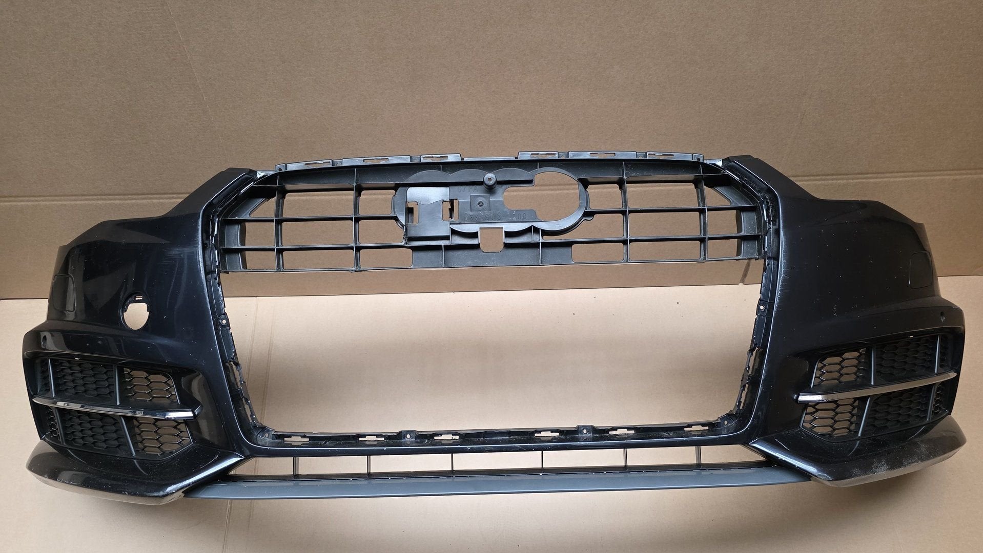Voorbumper Audi A6 C7 4G Facelift S-Line 4xPDC KLS 2014-2018, Auto-onderdelen, Gebruikt, -, Voor, Ophalen of Verzenden