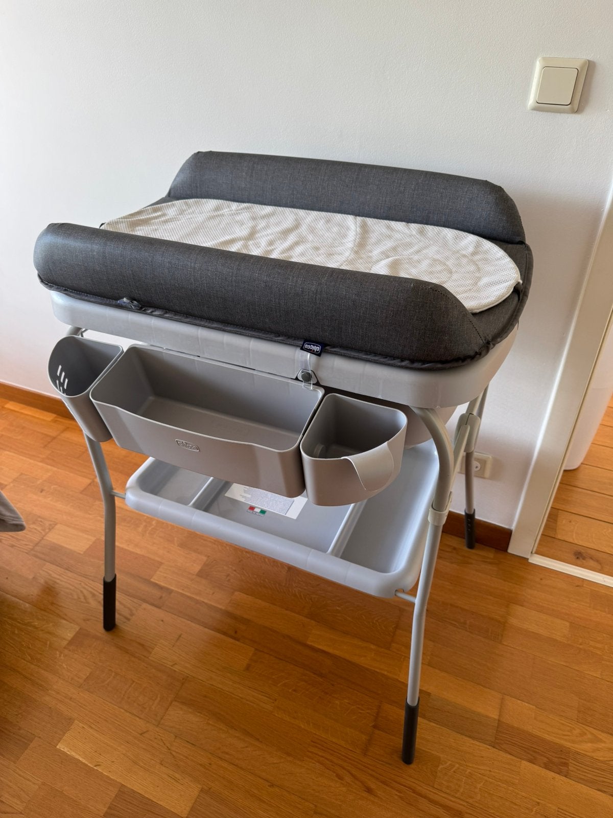 Chicco bath tub and changing mat, Ophalen, Zo goed als nieuw