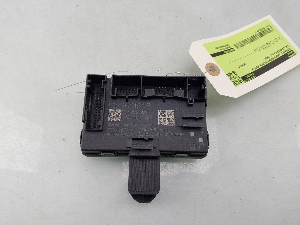 ORDINATEUR VEROUILLAGE CENTRALISE Octavia Combi (NXAC), Utilisé, Info@skoda-auto.de, Skoda, Max-Planck-Straße  3-5
64331  Weiterstadt, DE