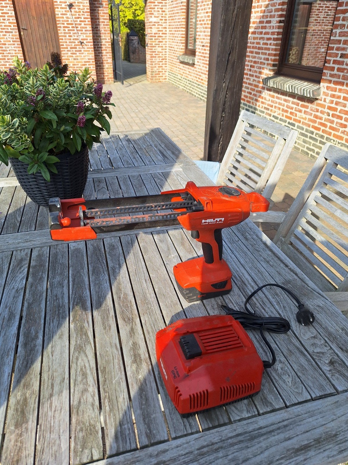 hilti hde 500-A22, Doe-het-zelf en Bouw, Ophalen