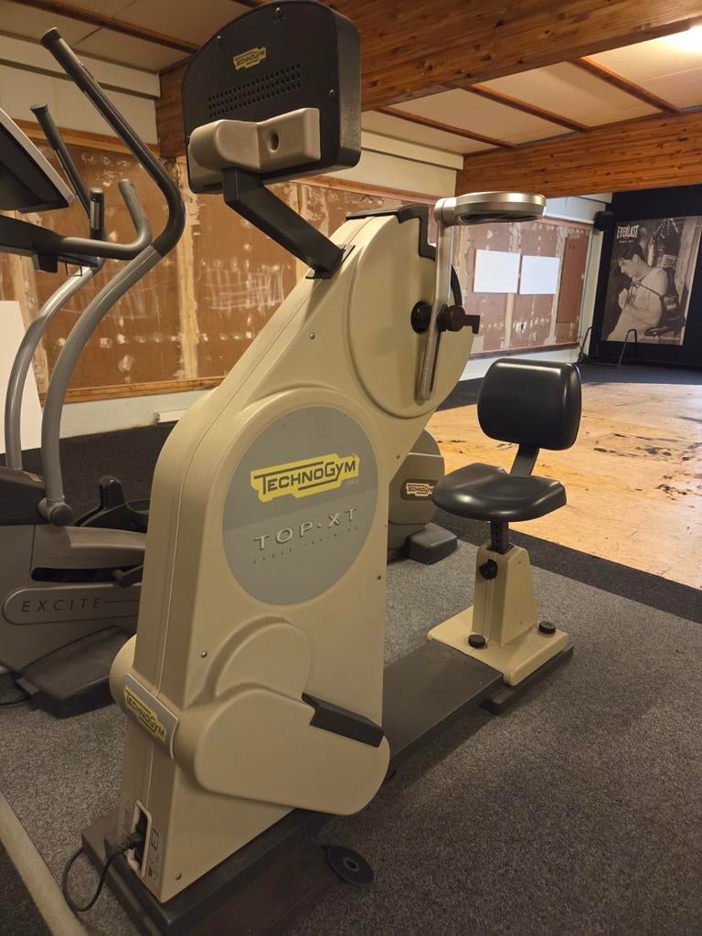 Armfiets technogym, Sport en Fitness, Ophalen
