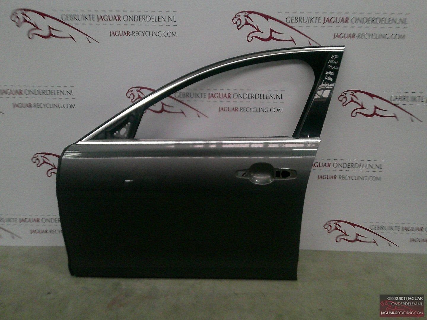 Jaguar XF New shape deur links voor (model van af 2015), Auto-onderdelen, Gebruikt, -, Deur, Voor