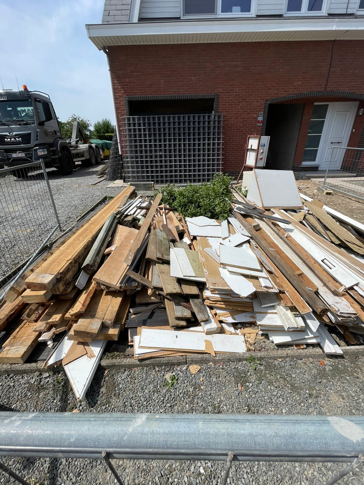 Gratis hout, Enlèvement