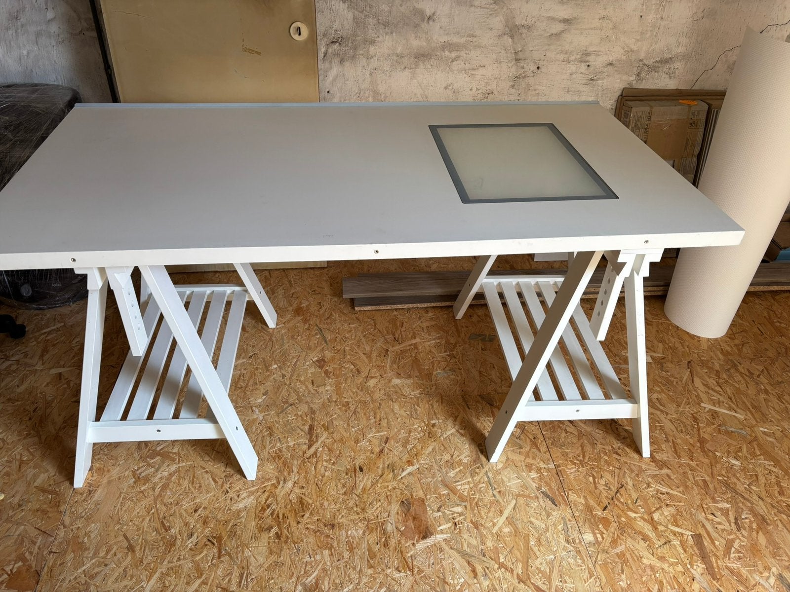 Bureau/ tekentafel, Scandinave, Bureau assis-debout, Comme neuf, Enlèvement